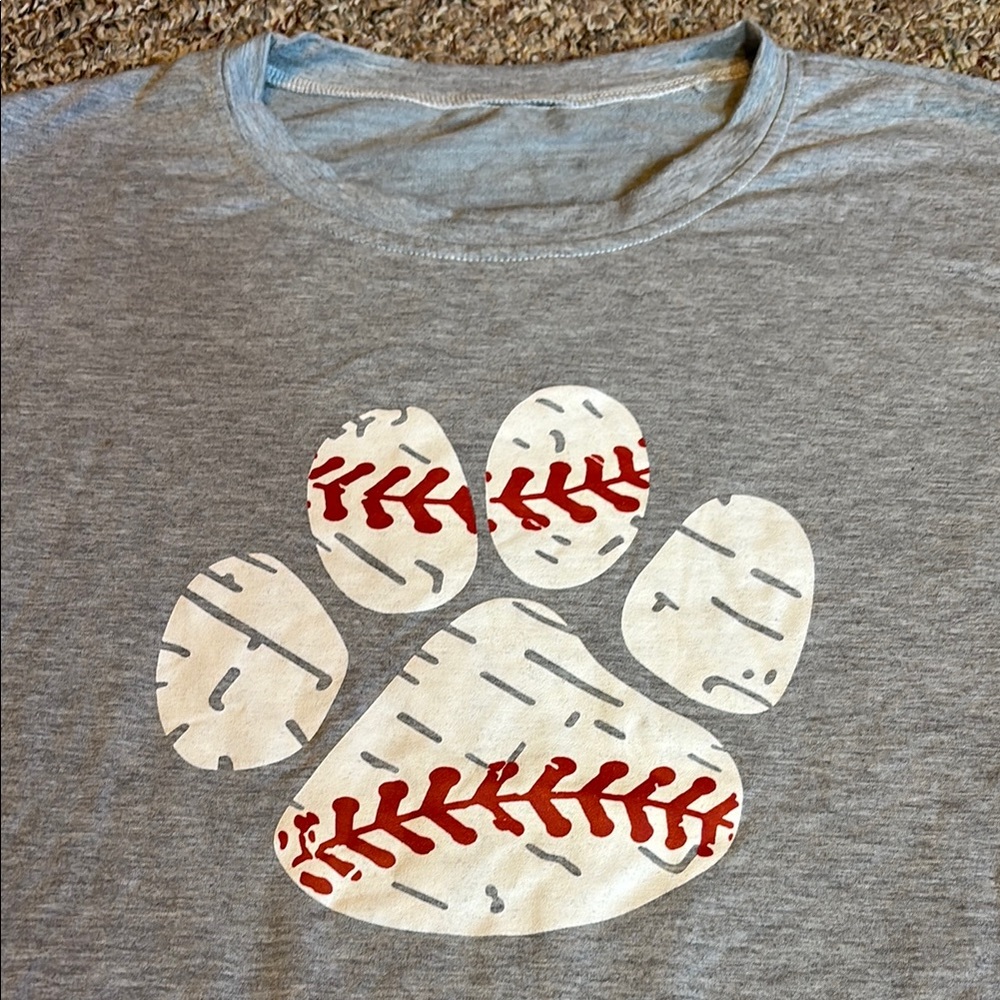 Gray long sleeve Paw print with baseball stitching Medium